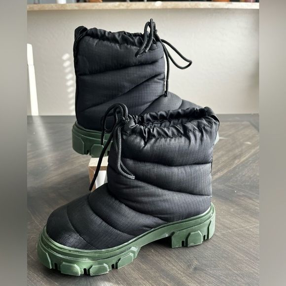 COPY - FARM RIO Lug Sole Bootie Size 6.5 NWOT - Picture 2 of 8